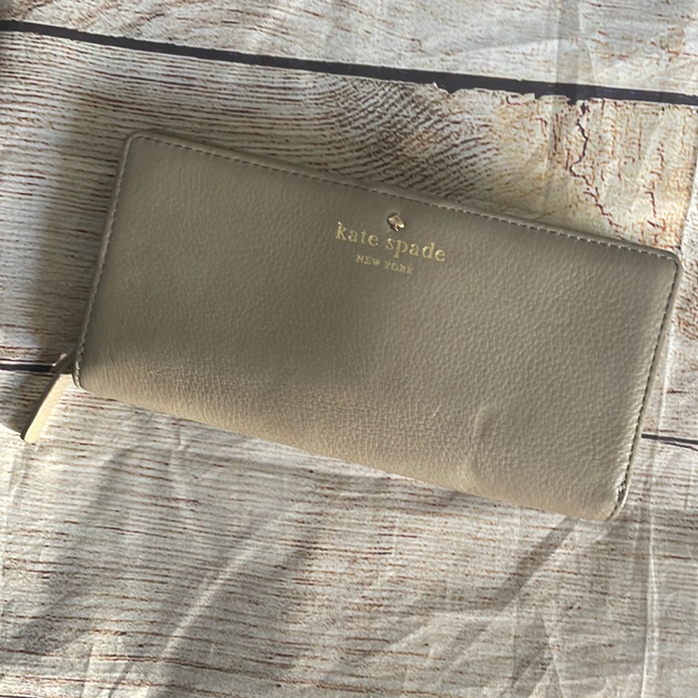 Kate Spade Leather Wallet